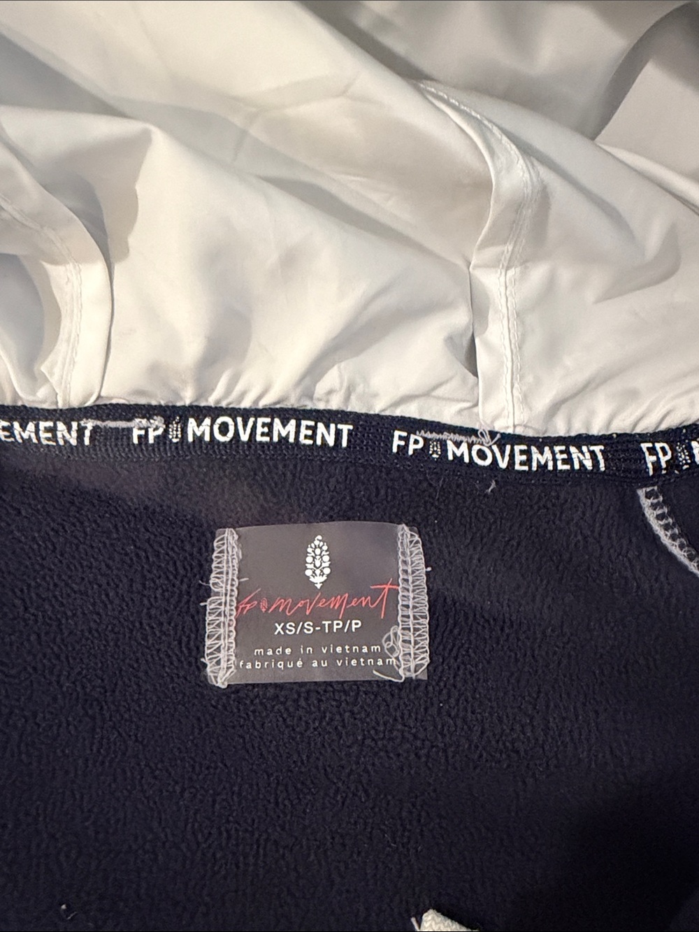 FP Movement by Free People Cocoon Hooded Poncho Sweatshirt Sz XS - Picture 11 of 13